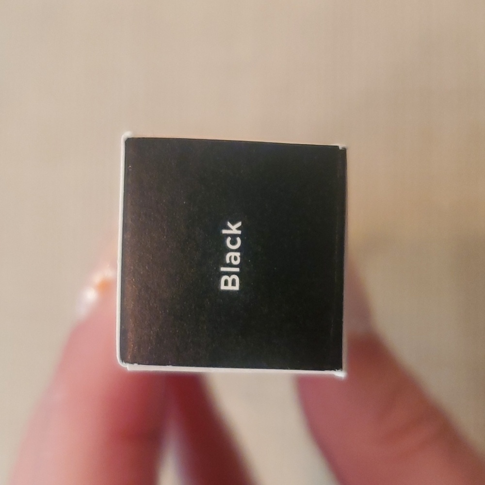 Cosmetic Bundle: eyes (mascara, brow and shadow) Blacks/browns - Picture 7 of 8